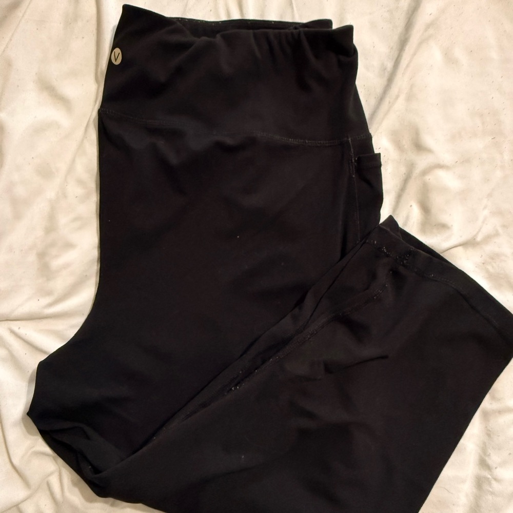 Black and Navy Capri Leggings